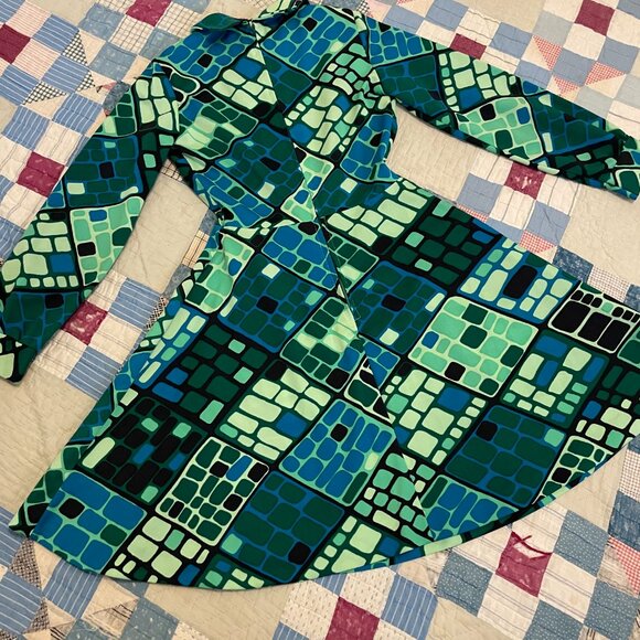 Vintage 60s 70s Fit Flare Mod Dagger Collar Psychedelic Mod Gogo Mini Dress - Picture 15 of 15